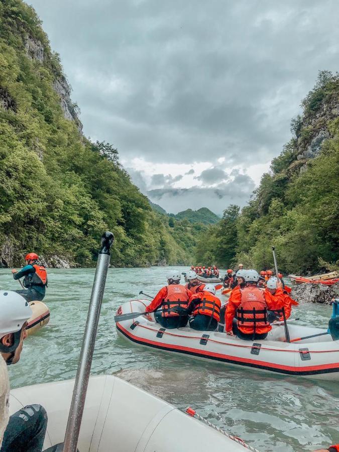 מלון Scepan-Polje Rafting Camp Modra Rijeka מראה חיצוני תמונה