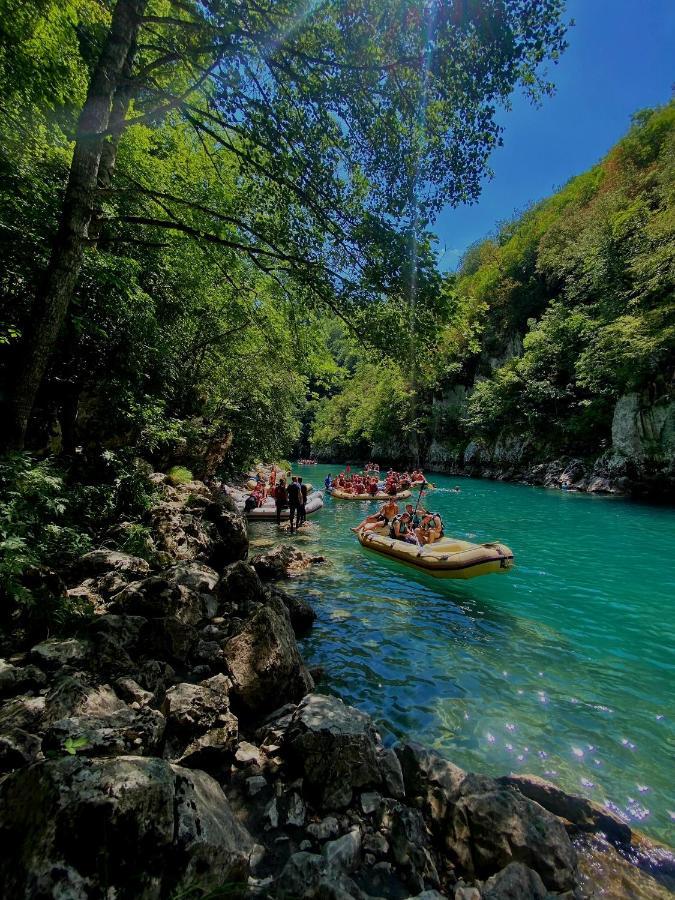 מלון Scepan-Polje Rafting Camp Modra Rijeka מראה חיצוני תמונה