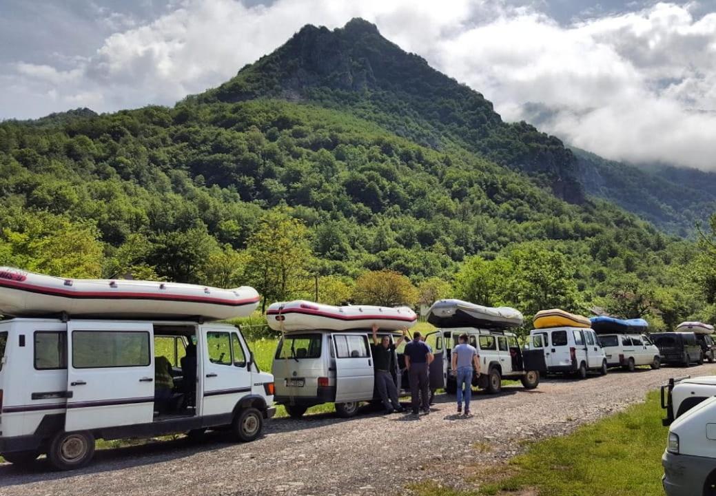 מלון Scepan-Polje Rafting Camp Modra Rijeka מראה חיצוני תמונה